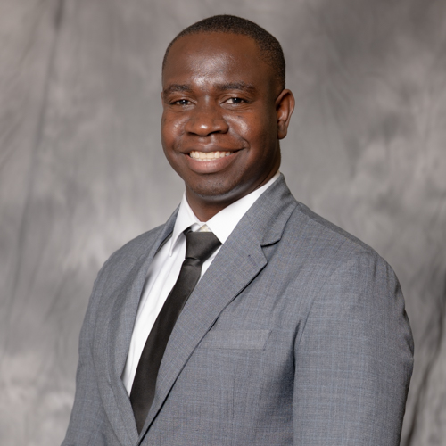 Headshot of Ryan Landey