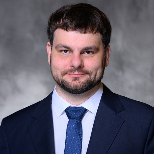 Headshot of Tyler Pelling